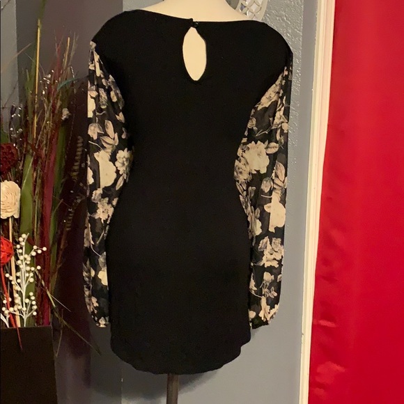 Blouse - Picture 3 of 3